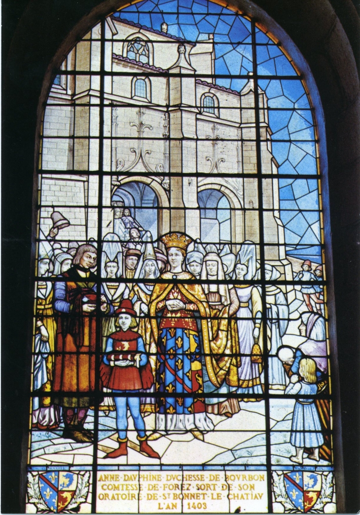 Collegiale du XV° - Vitrail représentant Anne Dauphine en l'An 1403 (carte postale de 1990) - Saint-Bonnet-le-Château