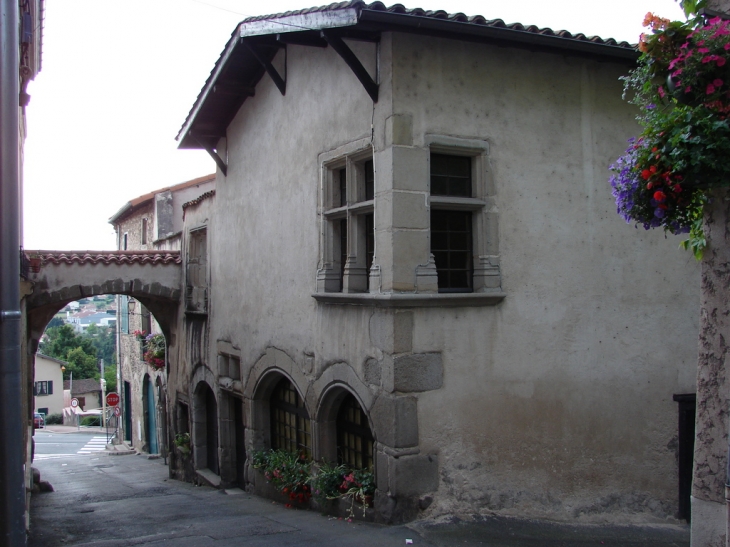 Dans les rues de Saint-Galmier