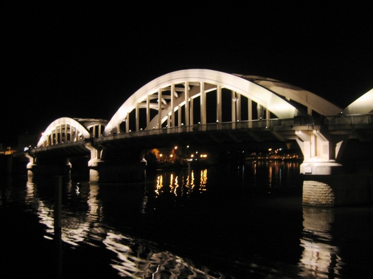 Pont Albigny/Neuville - Albigny-sur-Saône