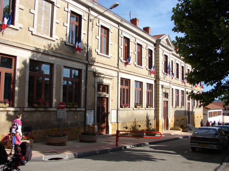 La Mairie - Bessenay