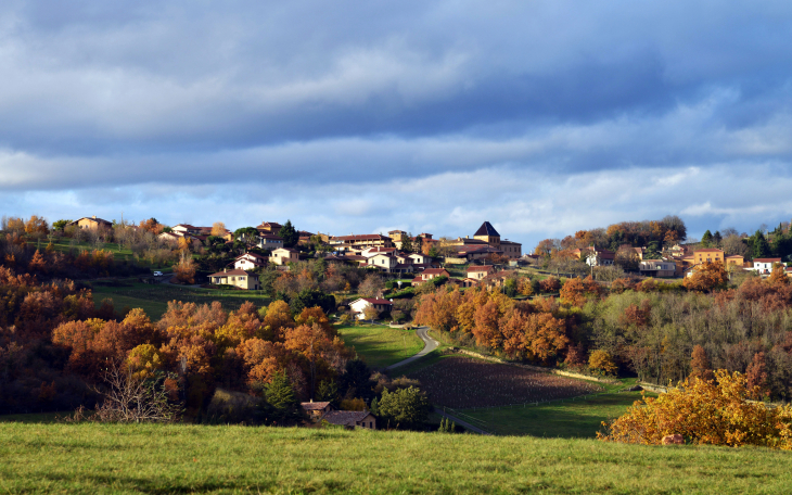 Village - Charnay