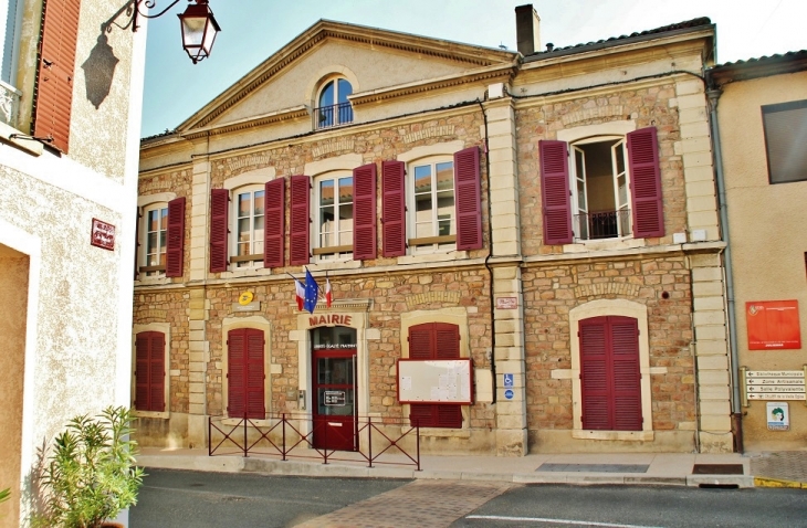 La Mairie - Juliénas