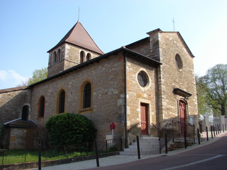 L'Eglise Saint-Pierre - Lachassagne