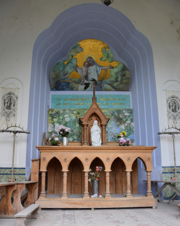 Intérieur chapelle - Lamure-sur-Azergues