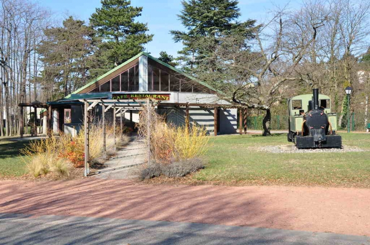 Le parc du musée - Rochetaillée-sur-Saône