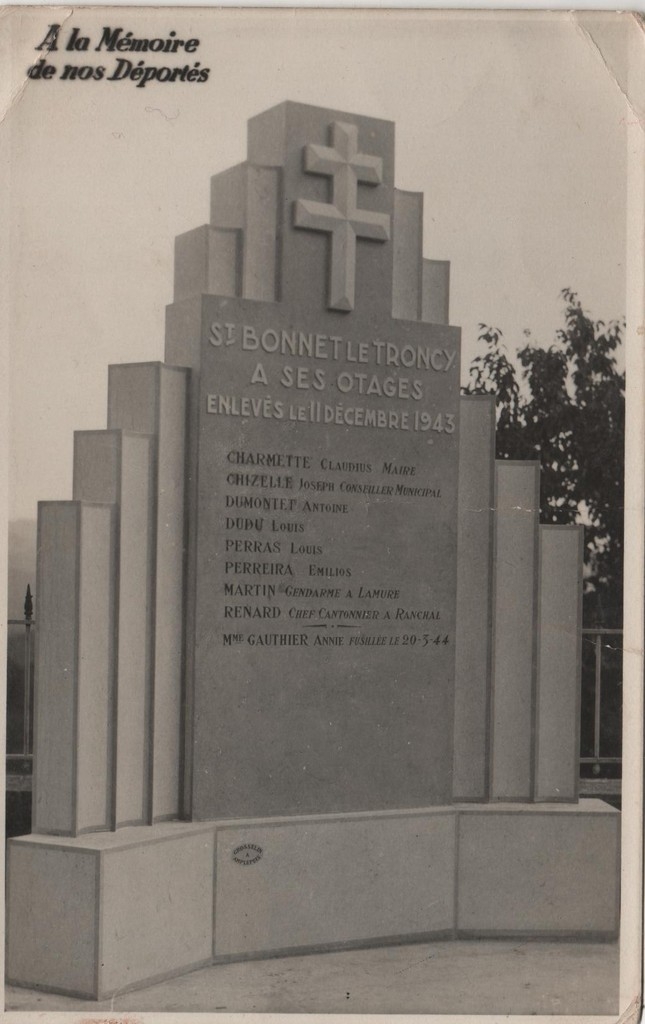 Mémorial au Barbory - Saint-Bonnet-le-Troncy