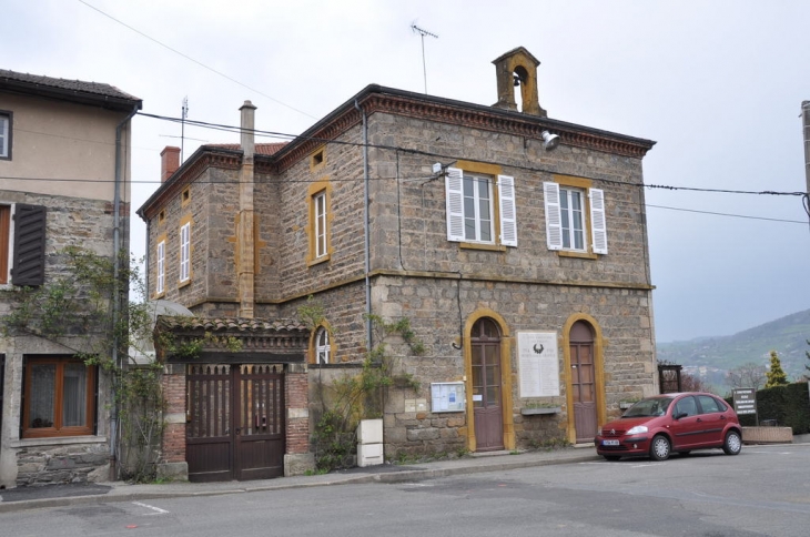 Place de la Mairie - Saint-Genis-l'Argentière