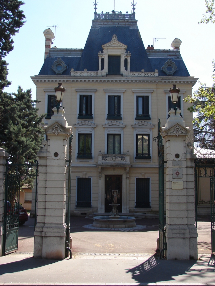 La Maison Chapuis - Saint-Genis-Laval
