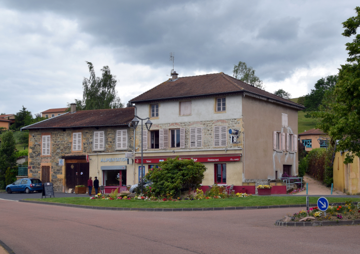 Café - Saint-Loup