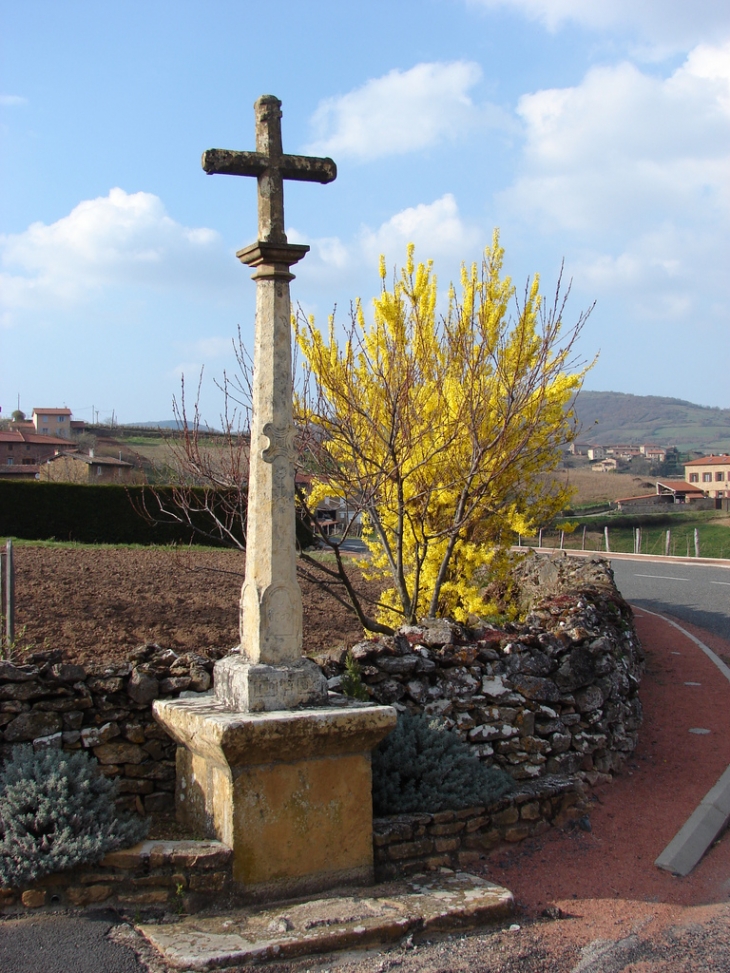 Croix près du Cimetière - Sainte-Paule