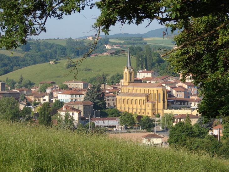 Une vue du village - Savigny