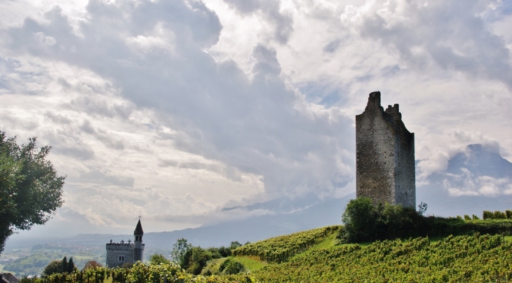 Photo à Chignin (73800) Ruines Chignin, 257745