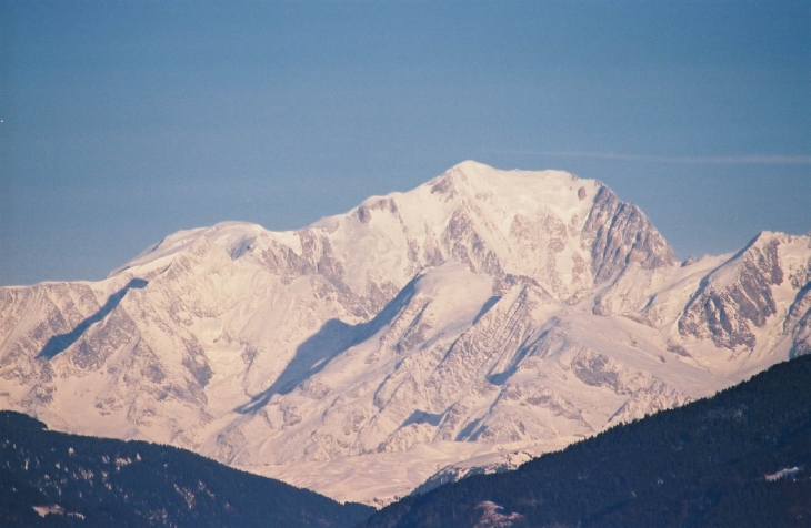 La vue sur le Mont Blanc - Cléry