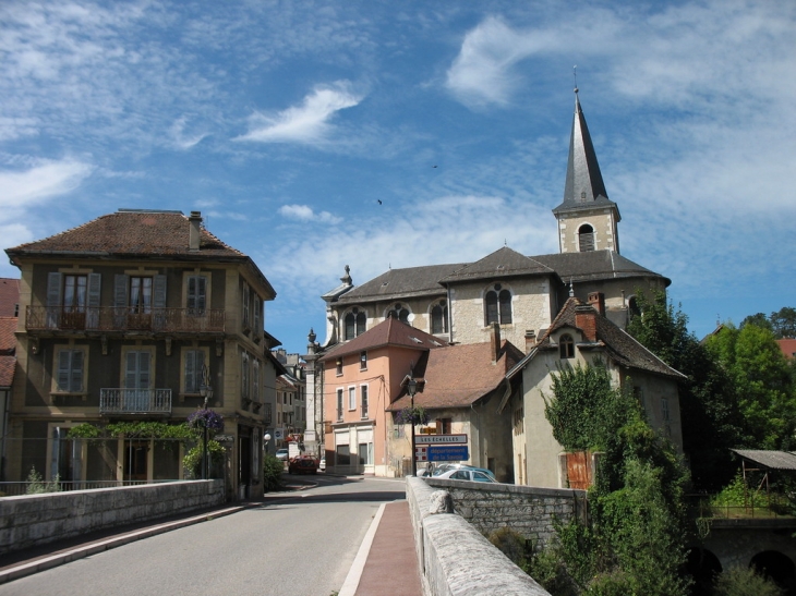 Entrée de Les Echelles côté Isère - Les Échelles