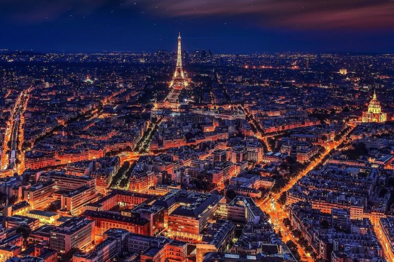 Paris, la ville lumière